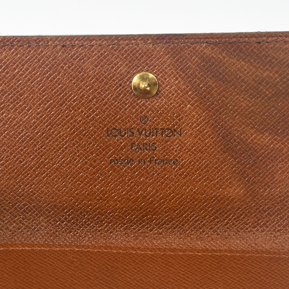 Authentic Louis Vuitton Vintage Monogram Canvas Elise Wallet On A Chain - Picture 13 of 16